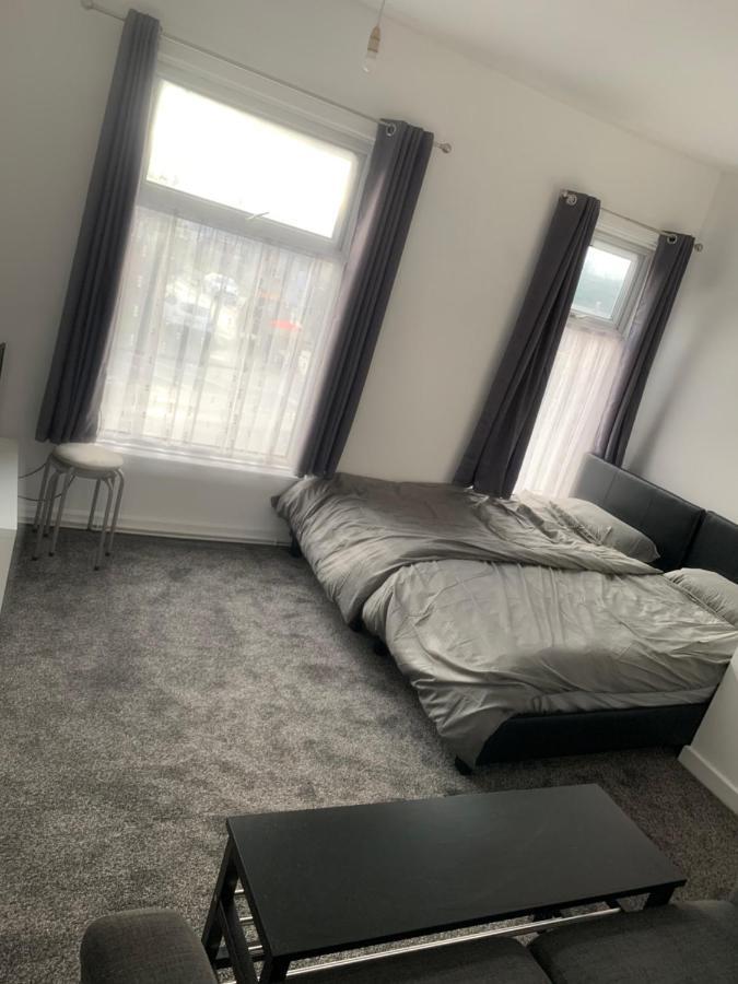 New 2 Bedroom Apartment In Greater Manchester Ashton-under-Lyne Екстер'єр фото